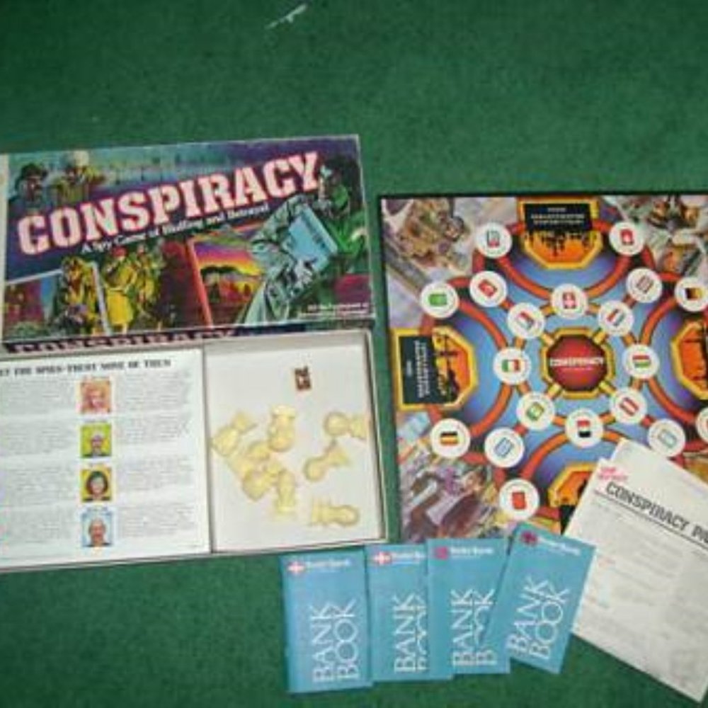 CONSPIRACY a Spy Game of Bluffing and Betrayal by Milton Bradley Family Game